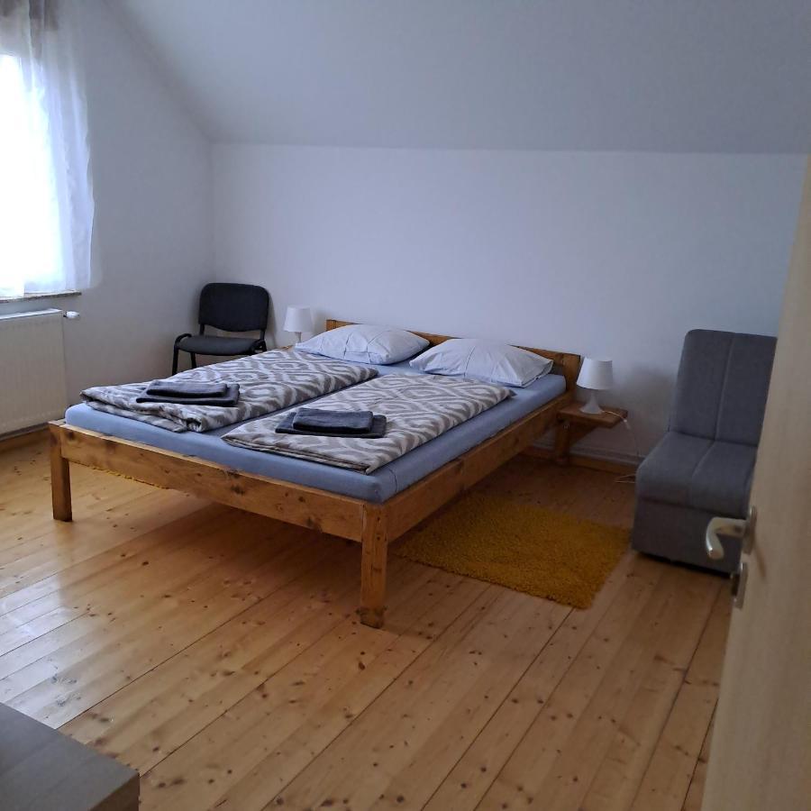 Sara1 * Slavonski Brod